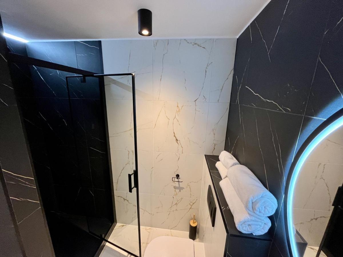 Green Port Spa Kolobrzeg Stylowy Loft- W Cenie Klimatyzacja, Baseny, 2 Jacuzzi, Sauna, Szlafroki, Bawialnia Zewnętrze zdjęcie