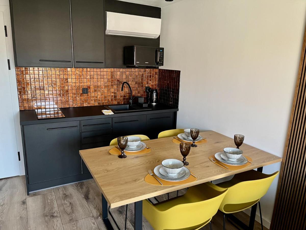 Green Port Spa Kolobrzeg Stylowy Loft- W Cenie Klimatyzacja, Baseny, 2 Jacuzzi, Sauna, Szlafroki, Bawialnia Zewnętrze zdjęcie